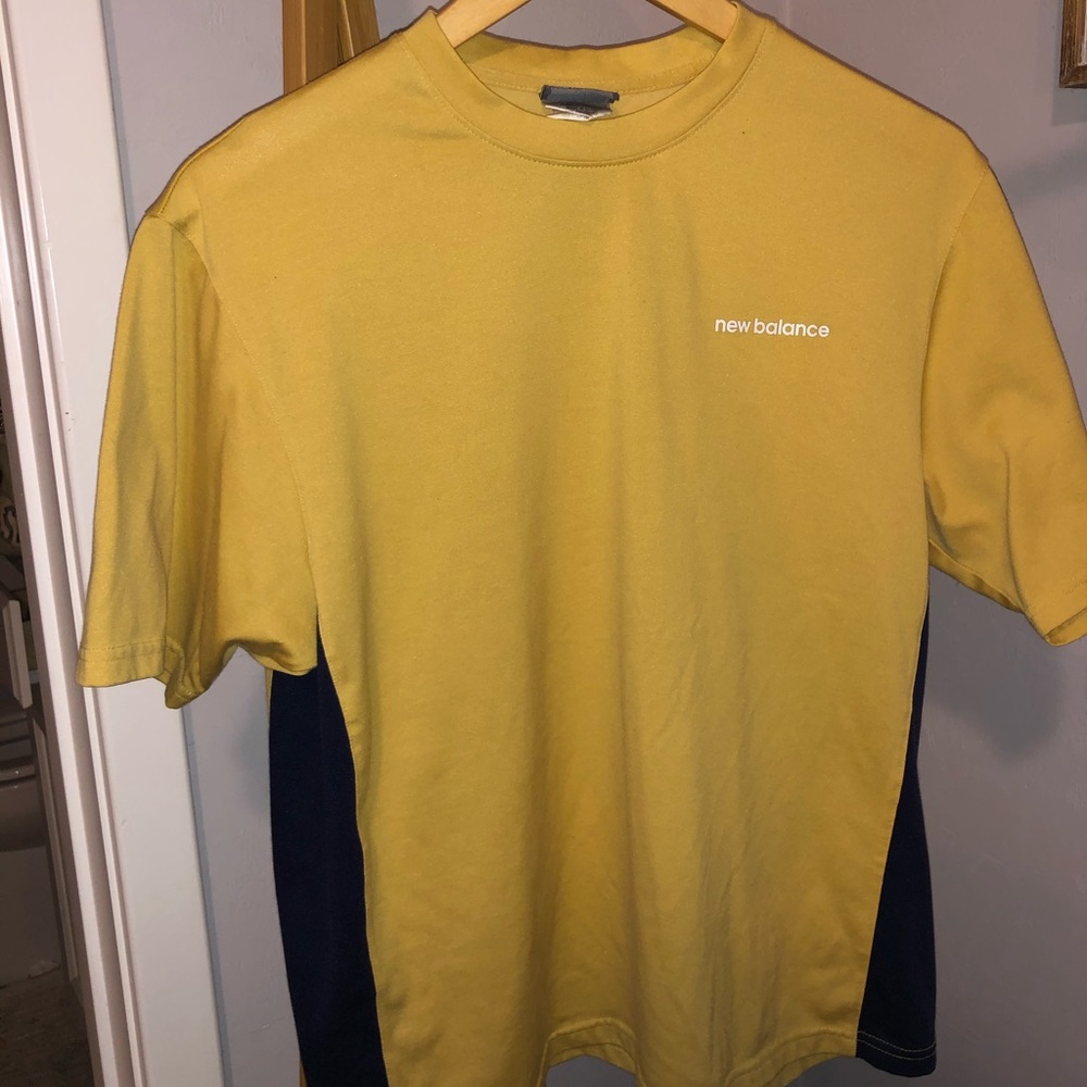 New Balance T shirt